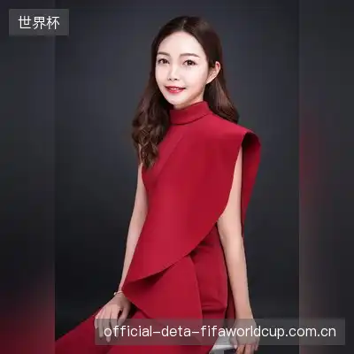 李亮